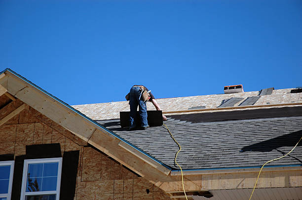 Best Gutter Installation and Roofing  in Roseburg Nth, OR